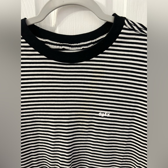 Obey Stripped T-Shirt - Picture 3 of 3
